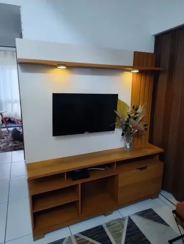 Painel com Rack Ripado