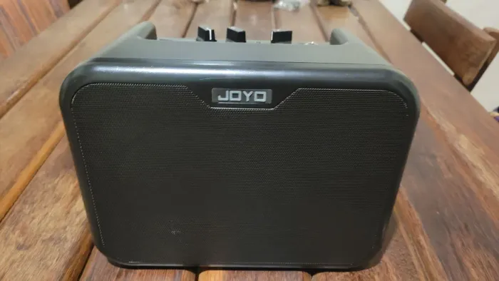 Amplificador portátil Joyo MA 10e