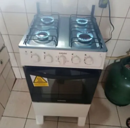 Fogão 4 bocas