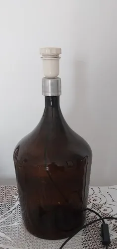 Abajur Em Garrafão Escuro