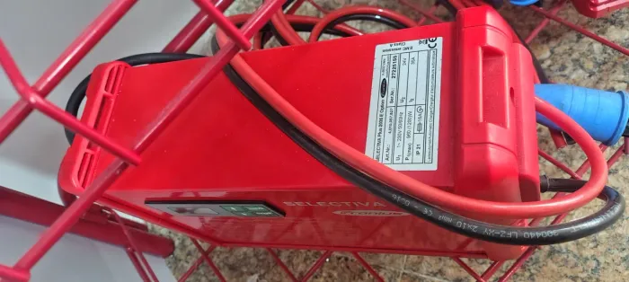 Carregador de baterias Fronius  24V