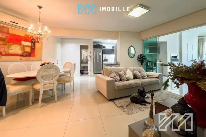 Apartamento mobiliado no Edifício Grand Royale em Balneário Camboriú.