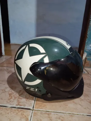 Capacete Peels F-21.pagamento pix.300.00