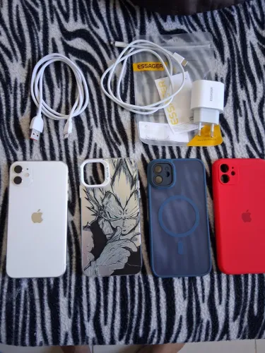 iPhone 11 128GB Branco - Impecável, Todo Original