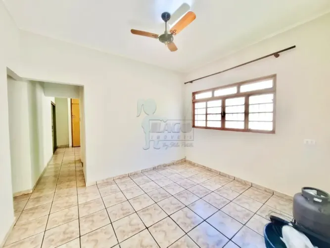 Casa de 105m² com 03 quartos sendo 01 suíte à venda - Campos Elíseos