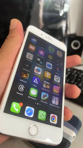 iPhone 8 Plus