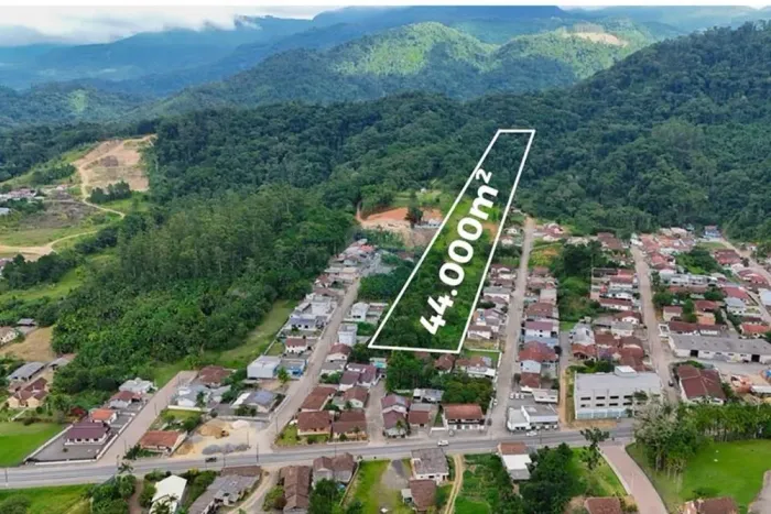 Convocação para Investidores: Terreno em Rodeio/SC com Alto Potencial para Loteamento ou C