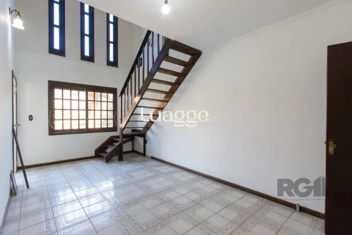 Casa ampla para locação em Ipanema!