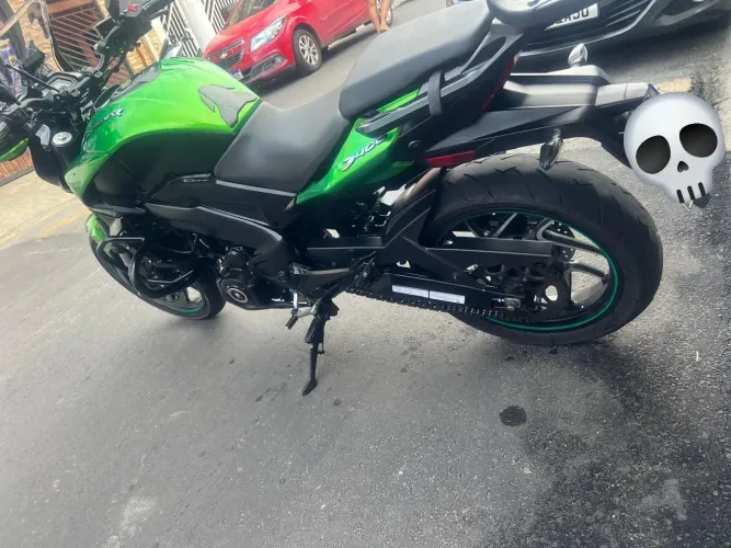 Bajaj 400 nova