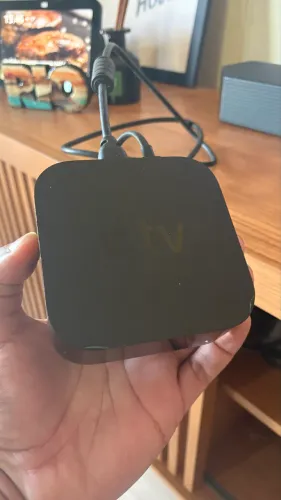 Apple TV 4K 64GB Wifi e Controle Touch por Voz