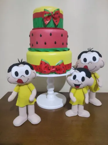 Kit de feltro + bolo fake+bandeja para decoração de festa, TEMA MAGALI TURMA DA MÔNICA..