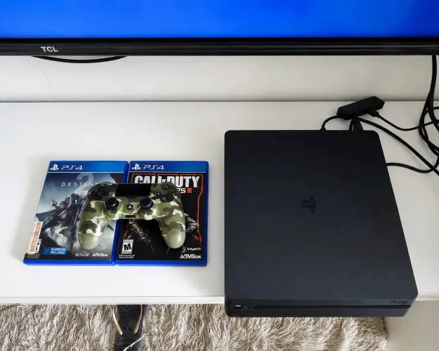 PLAYSTATION 4 SLIM OFERTA