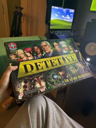 Jogo de tabuleiro Detetive