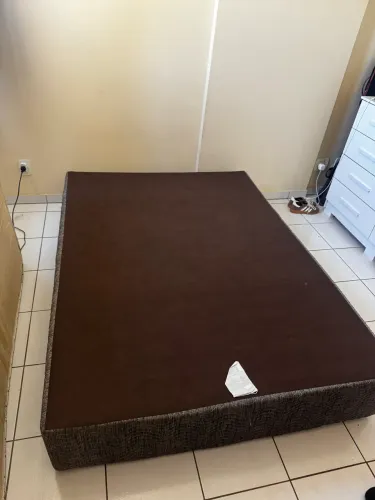 Doação box cama de casal 
