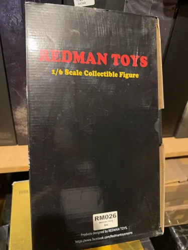 Neo Redman RM026