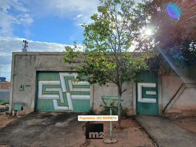 Casa com 2 quartos em Trindade