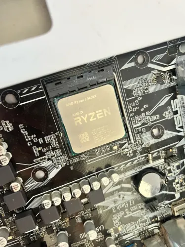 Ryzen 5 5600X
