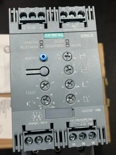 Chave de partida suave trifásica modelo 3RW4047-1BB14