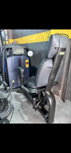 Cadeira Abdutora Technogym Selection Referência no Mercado, Alta Qualidade!!!
