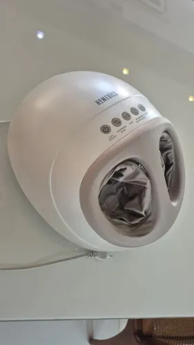 Massageador de Pés HoMedics (Polishop) Shiatsu Air Pro com Aquecedor