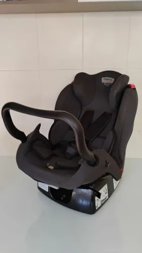 Cadeirinha Burigotto Matrix Evolutivon - DE 0 ATÉ 36KG.