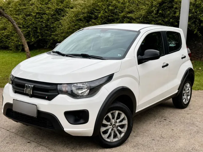 Fiat Mobi Like 1.0 Fire Flex 5P. 2024