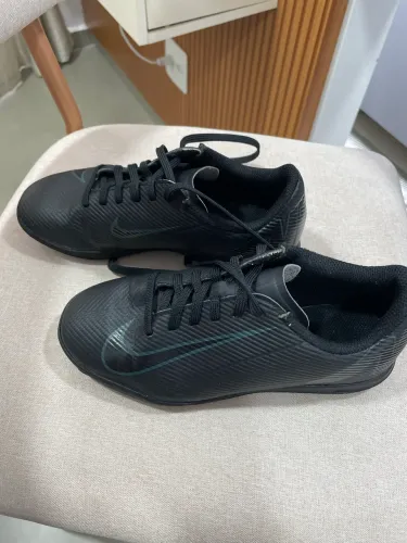 Chuteira Nike original TAM 31