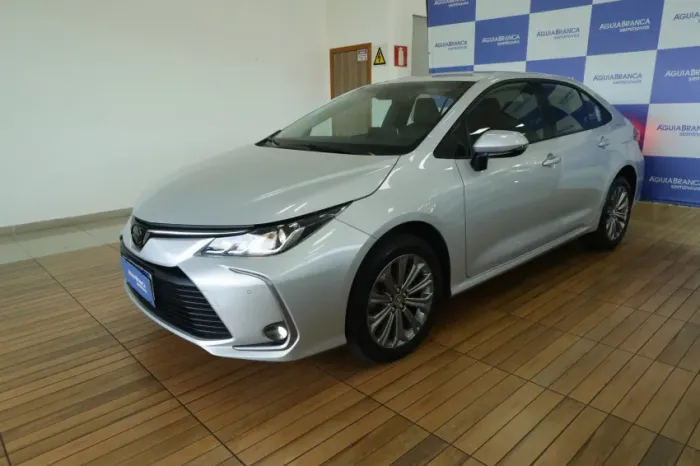 Toyota Corolla XLI 1.6 16V 110cv Aut. 2023