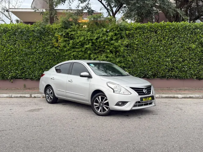 Nissan Versa SL 1.6 16V Flexstart 4P Aut. 2019