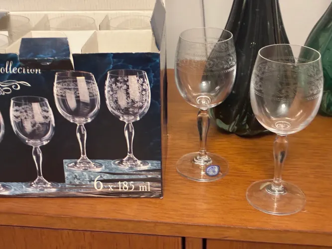 Seis Taças de vinho tinto Bohemia lapidação exclusiva