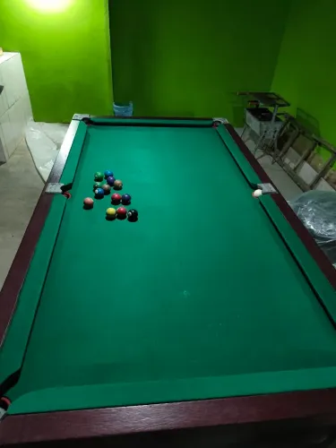 Mesa de sinuca vendo ou troco