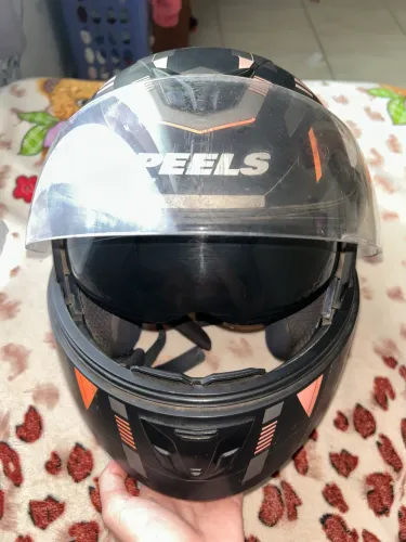 Capacete