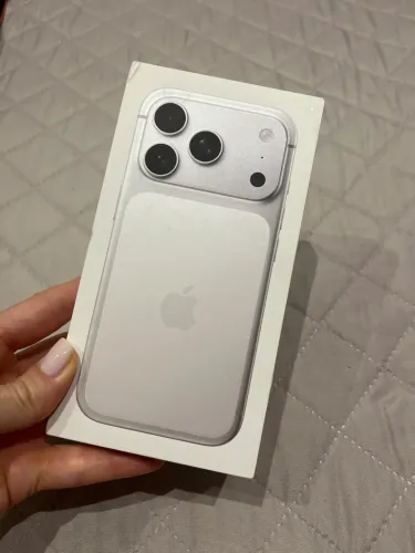 iPhone 17 Pro 256GB Silver ? NOVO, SEM USO