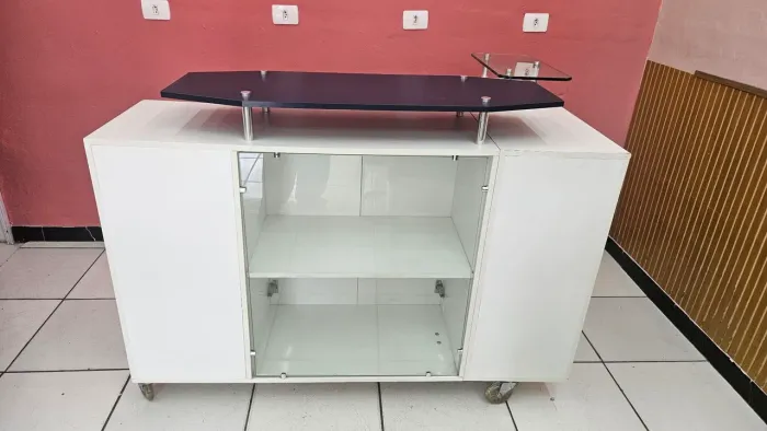 Balcão com vitrine