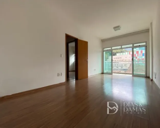 Apartamento 2 quartos em frente ao Jesuítas
