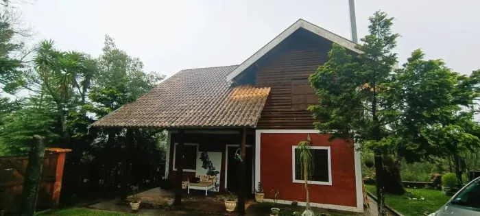 CAMPOS DO JORDÃO: SEU REFÚGIO ENTRE ÁRVORES E MONTANHAS