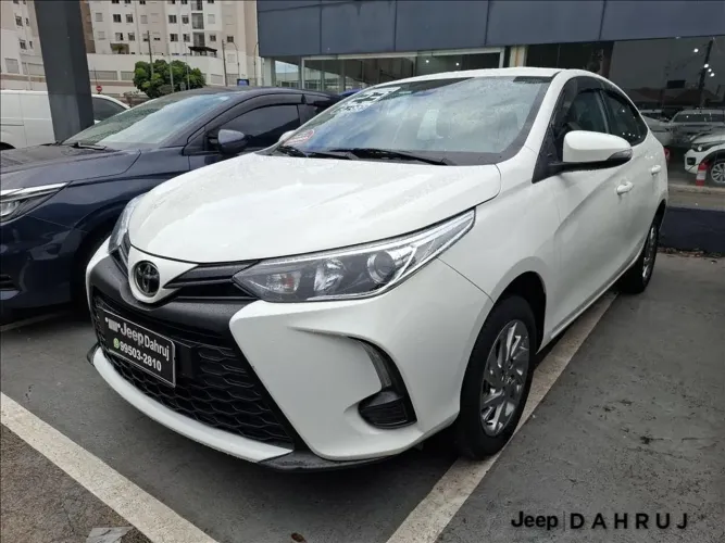 Toyota Yaris XS Connect Sedan 1.5 Flex 16V AUT 2023