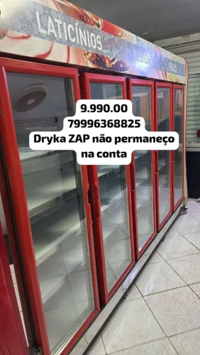 Expositor vertical auto serviço 4 portas