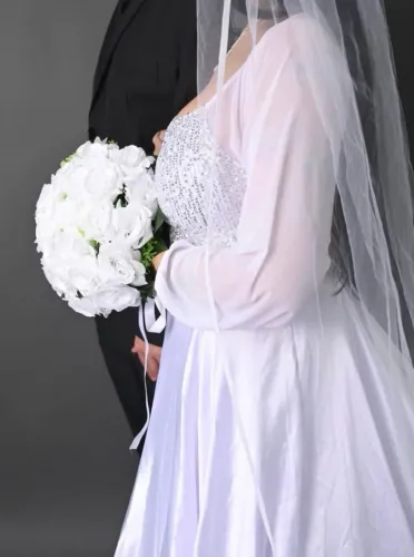 Traje de noiva completo