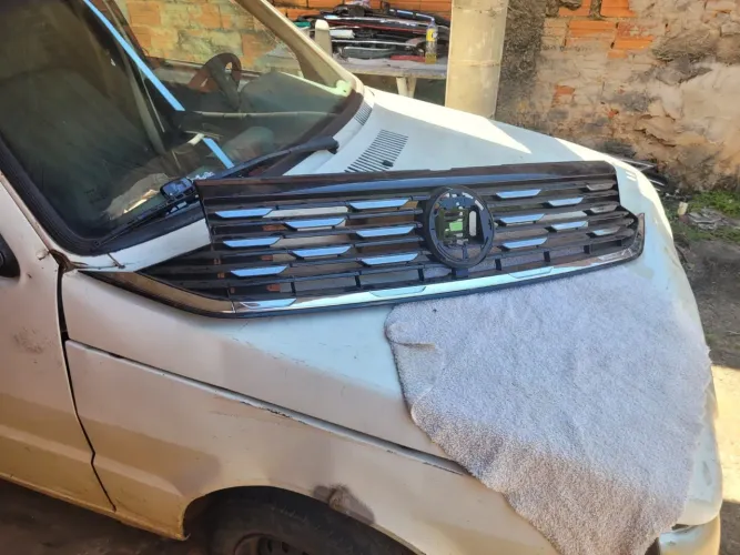 Grade frontal Superior Volkswagen Tcross highline 18 24 original 