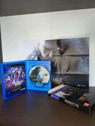 Jogo Resident EVIL 8 VILLAGE para PS4 com Pôster e Caixa de Papelão 