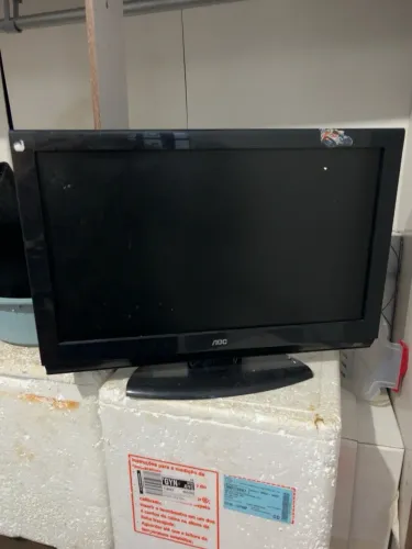 TV AOC LCD