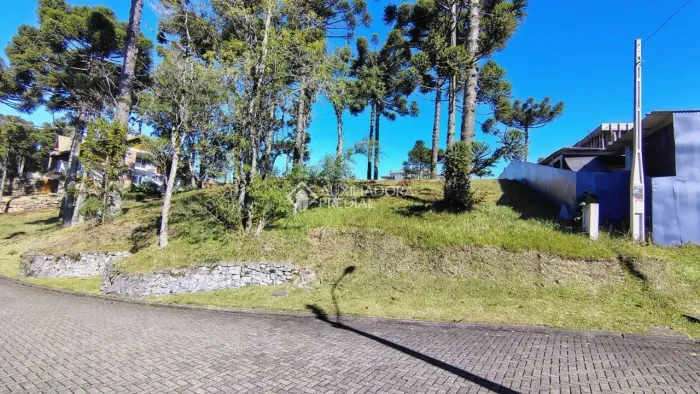 Terreno em Condomínio Fechado - Gramado/RS