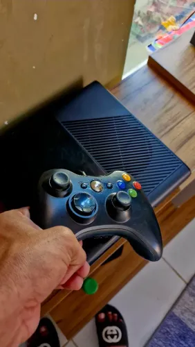 Xbox 360 Super Slim Aurora