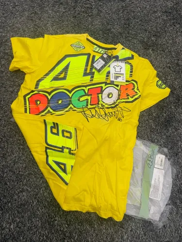 (Nova) Camisa Valentino Rossi 46 assinada tamanho (L)