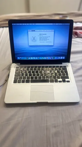 MacBook 2008