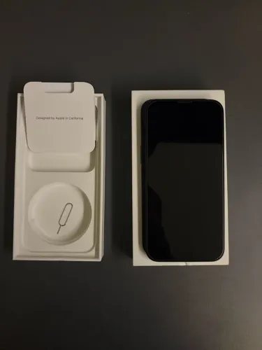 iPhone 13 Midnight 128GB azul escuro 