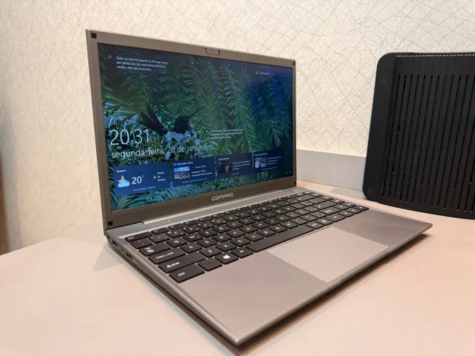Notebook Compaq Core i3 ? SSD 120 GB