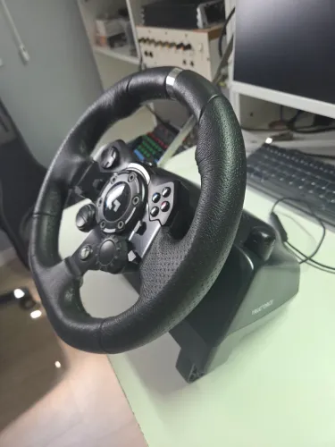 Volante Simulador Logitech G923 + Câmbio
