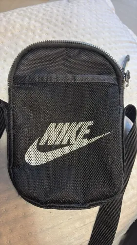 Bolsa Transversal Nike Heritage Preta
